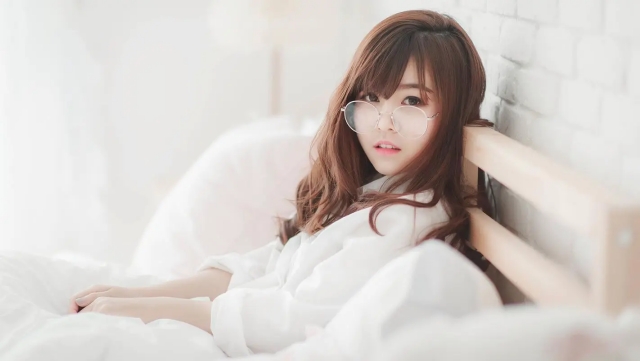 米乐M6公司：男士运动裤室内健身